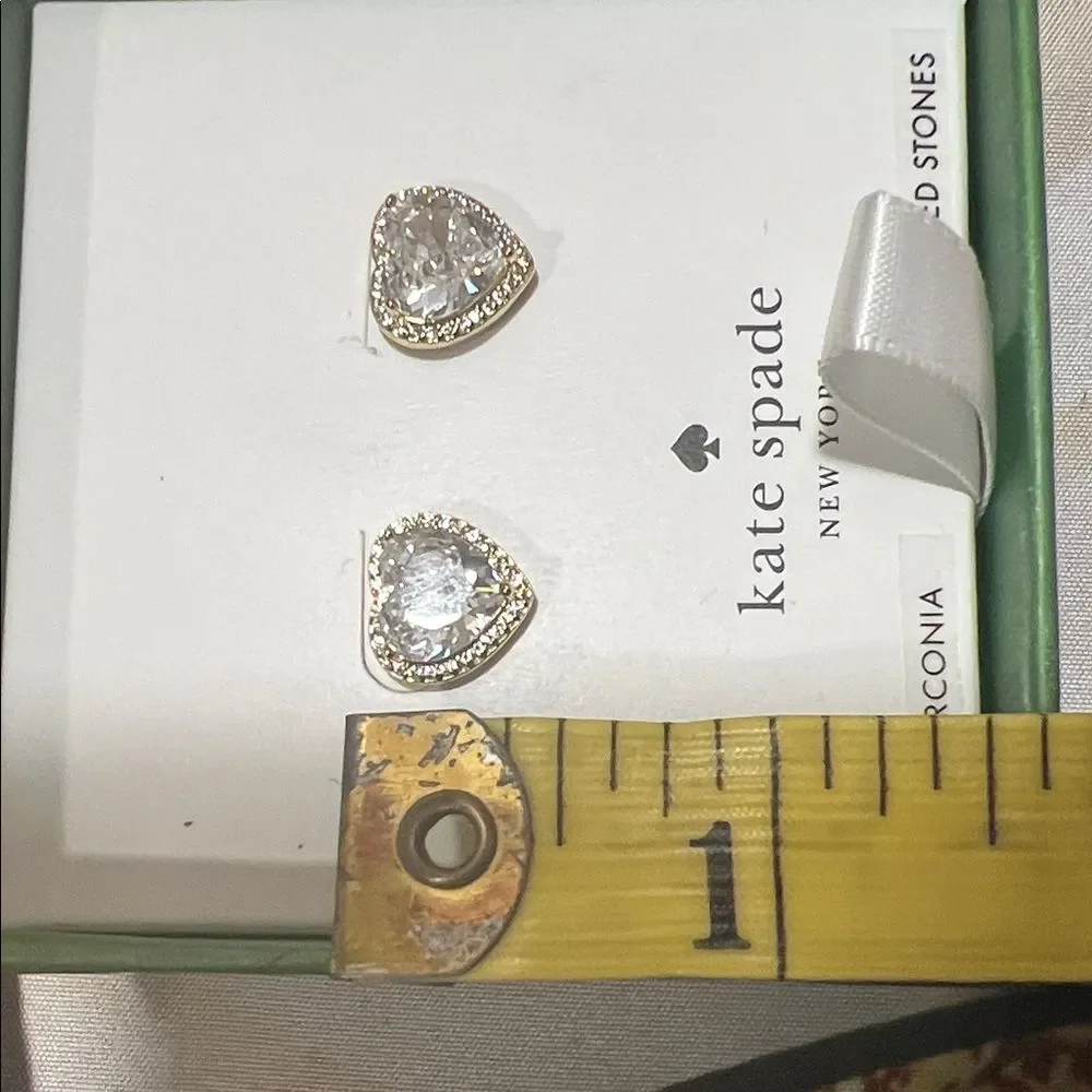 Kate Spade New York My Love Pave Crystal Heart Halo Gold Stud Earrings -NWT - Picture 5 of 8